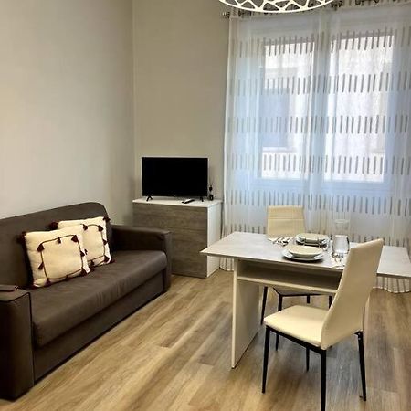 Grano - Appartamento Lecce Centro Экстерьер фото
